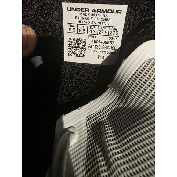 Under Armour UA Lightning 4 Men’s Basketball WHT/BLK 1301667-100 Size 9.5 US - Picture 5 of 9